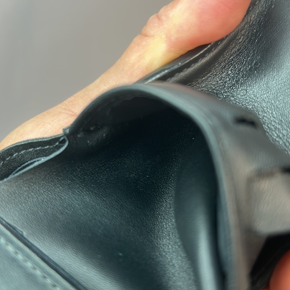 Louis Vuitton LOUIS VUITTON Wallet - Picture 16 of 16